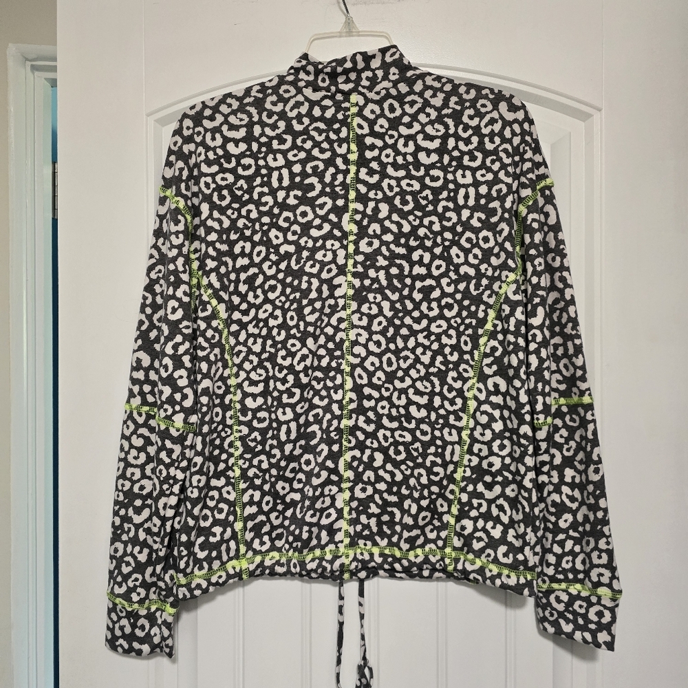 ANTHROPOLOGY X En Elly Gretchen Leopard Pullover - Picture 8 of 8